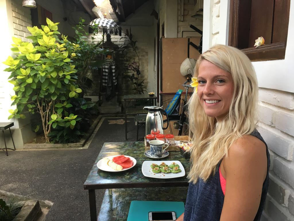 New Danas Canggu Guest House Kerobokan  Bagian luar foto